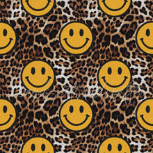 Load image into Gallery viewer, Leopard Smiley (Pick Style)