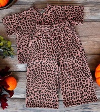 Load image into Gallery viewer, 3T Comfy Top &amp; Flow pant set